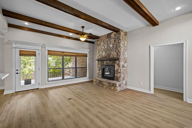 409 Cobblestone Dr, Cabot, AR 72023