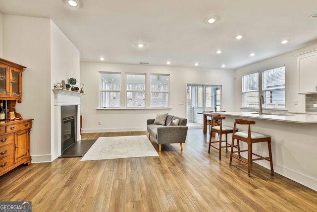 47 Airmont Drive, Sharpsburg, GA 30277