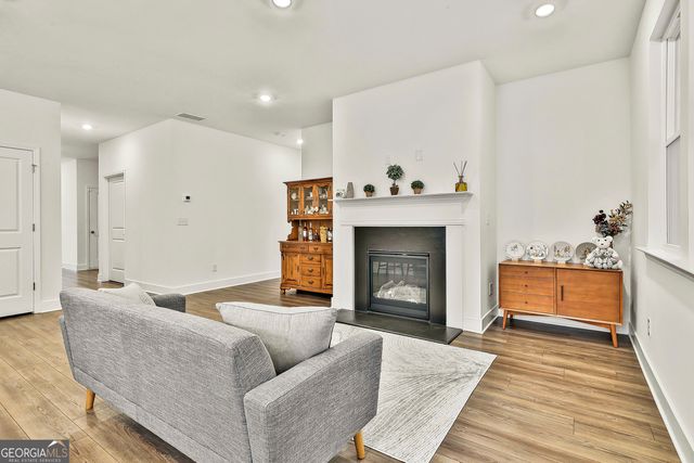 47 Airmont Drive, Sharpsburg, GA 30277