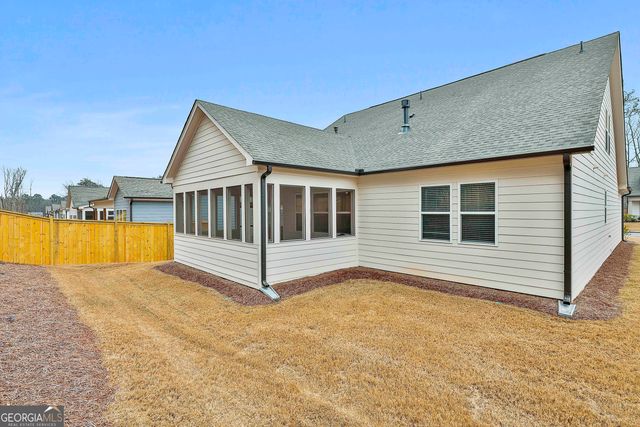 47 Airmont Drive, Sharpsburg, GA 30277