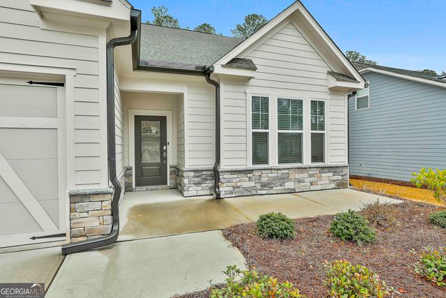 47 Airmont Drive, Sharpsburg, GA 30277