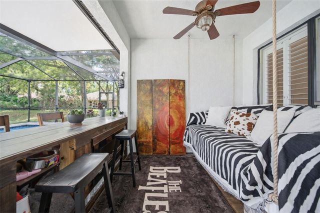 1605 HIDDEN MEADOW COURT, Valrico, FL 33594