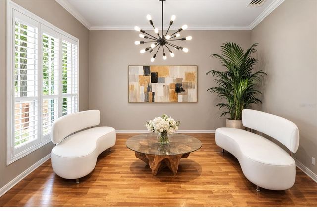 1605 HIDDEN MEADOW COURT, Valrico, FL 33594