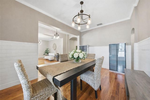 1605 HIDDEN MEADOW COURT, Valrico, FL 33594