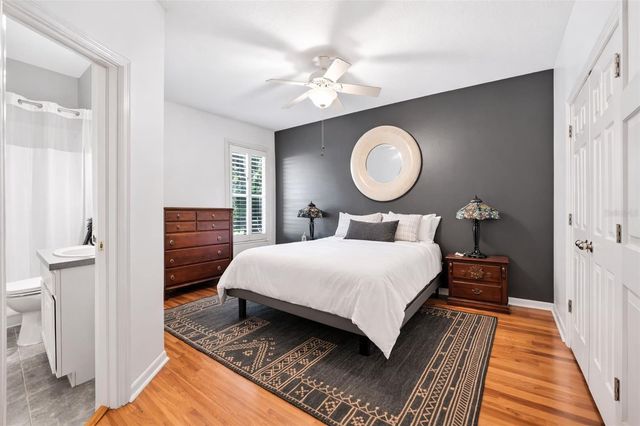 1605 HIDDEN MEADOW COURT, Valrico, FL 33594