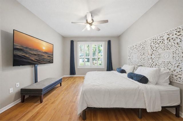 1605 HIDDEN MEADOW COURT, Valrico, FL 33594