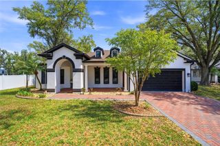 1605 HIDDEN MEADOW COURT, Valrico, FL 33594