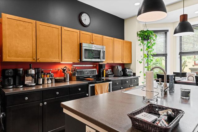 1432 Race Street, Cincinnati, OH 45202