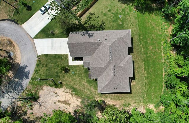 20 Singleton Drive, Bella Vista, AR 72715