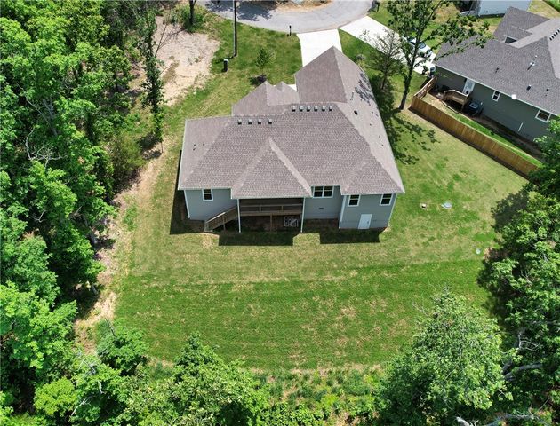 20 Singleton Drive, Bella Vista, AR 72715