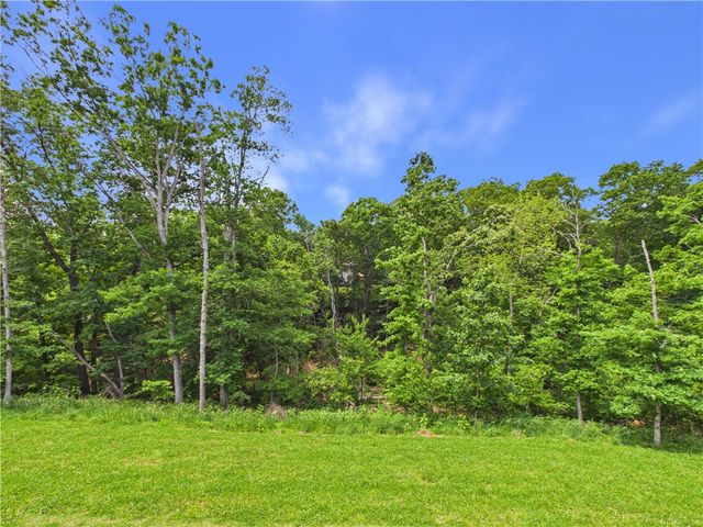 20 Singleton Drive, Bella Vista, AR 72715