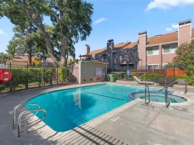 3810 Burton Cmn, Fremont, CA 94536