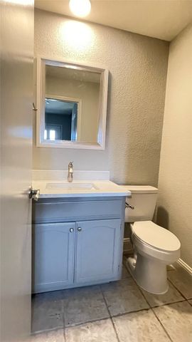 2217 Roman Court, Dalworthington Gardens, TX 76013