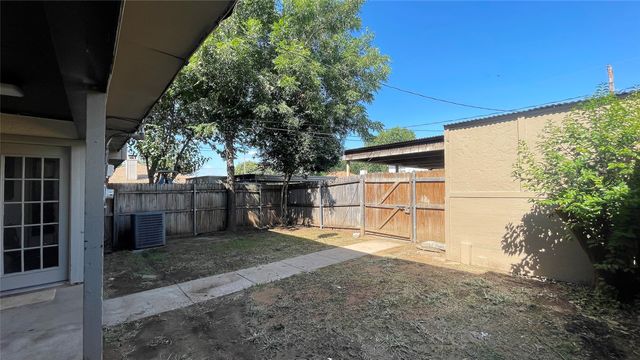 2217 Roman Court, Dalworthington Gardens, TX 76013