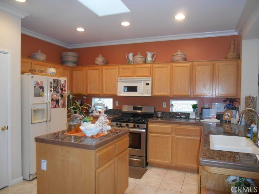 24458 ROSES CT., Temescal Valley, CA 92883 — photo 3