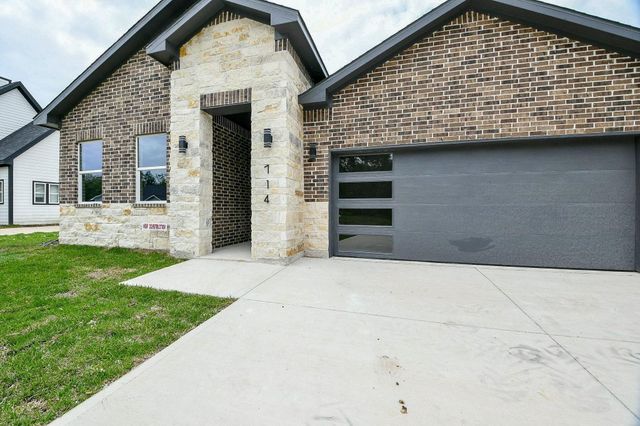 714 Autumn Lane, Livingston, TX 77351
