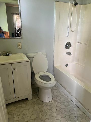 4512 Highland Avenue, Chattanooga, TN 37410