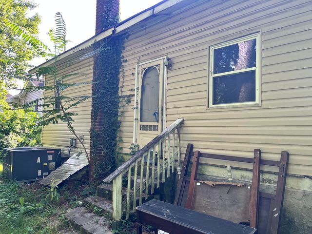 4512 Highland Avenue, Chattanooga, TN 37410