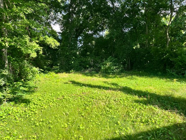 4512 Highland Avenue, Chattanooga, TN 37410