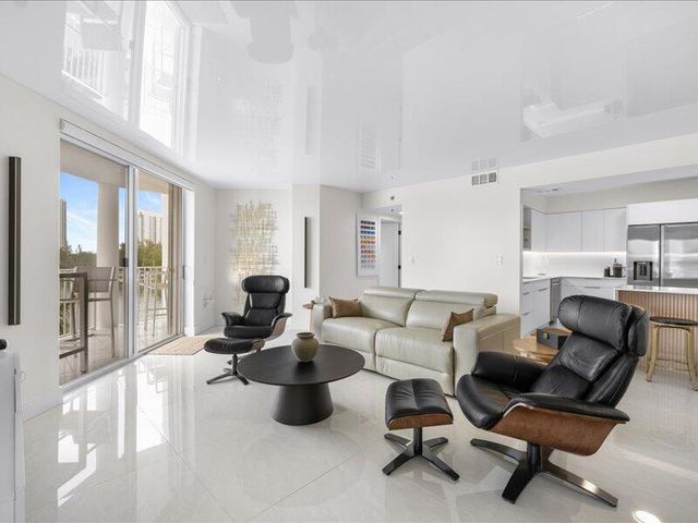 18260 N Bay Road 418, Sunny Isles Beach, FL 33160