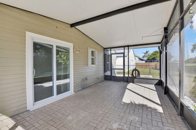 5047 Brian Boulevard, Boynton Beach, FL 33472