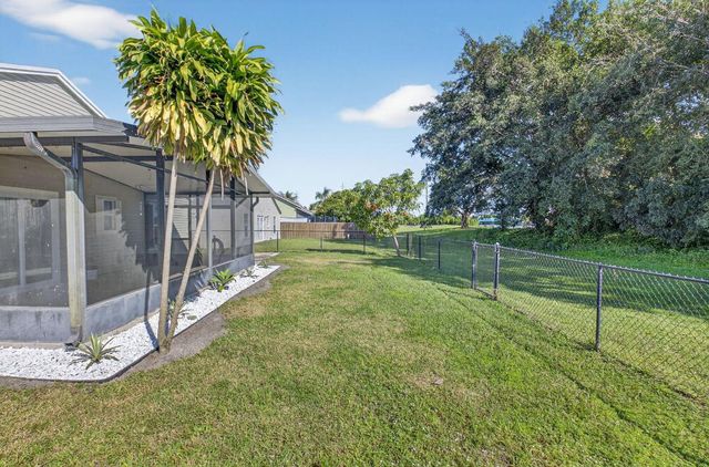 5047 Brian Boulevard, Boynton Beach, FL 33472