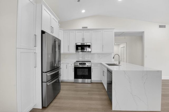 5047 Brian Boulevard, Boynton Beach, FL 33472