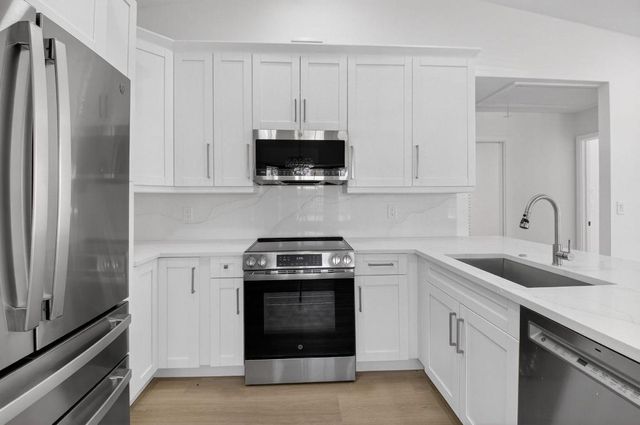 5047 Brian Boulevard, Boynton Beach, FL 33472