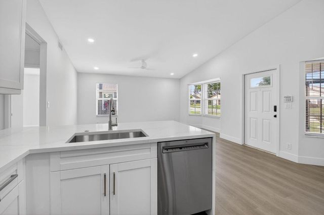 5047 Brian Boulevard, Boynton Beach, FL 33472