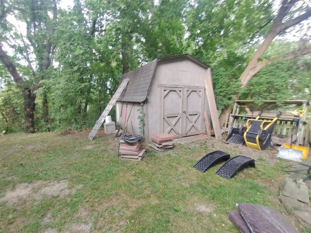 3847 Ponchartrain, Pinckney, MI 48169