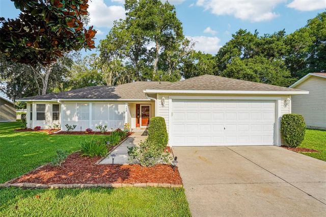 108 CHERRY BLOSSOM LANE, Lady Lake, FL 32159