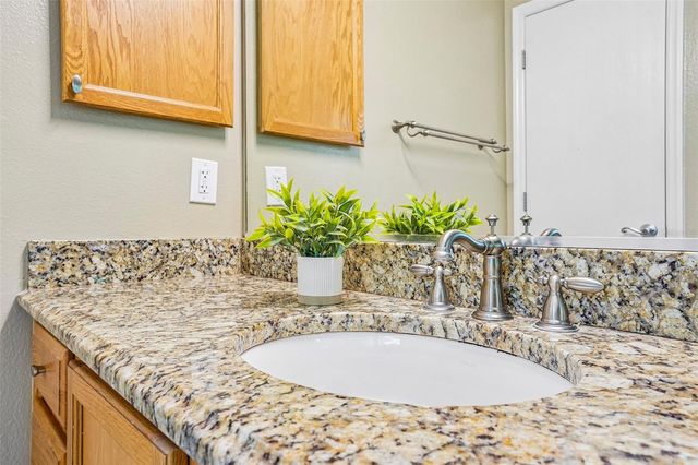 108 CHERRY BLOSSOM LANE, Lady Lake, FL 32159