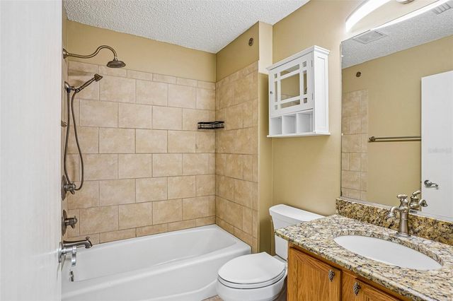 108 CHERRY BLOSSOM LANE, Lady Lake, FL 32159