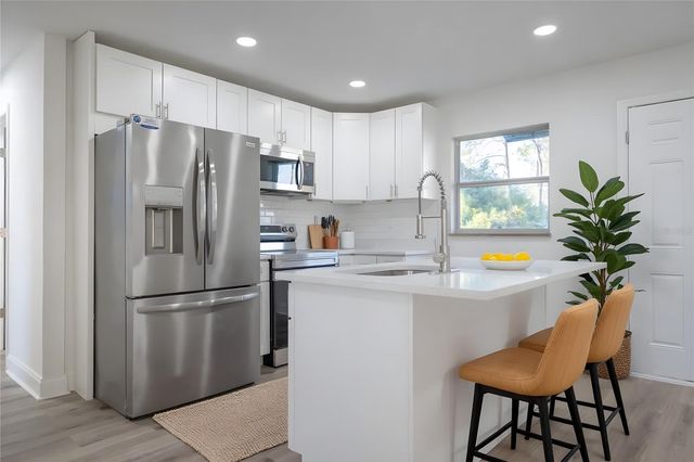 245 AMADOR CIRCLE, Orlando, FL 32810