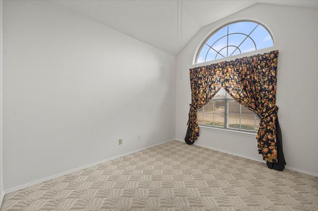 2105 Highwood Street, Mesquite, TX 75181