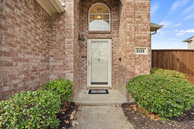 2105 Highwood Street, Mesquite, TX 75181