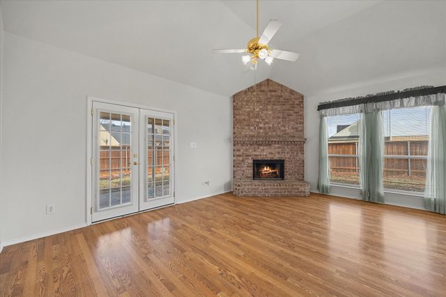 2105 Highwood Street, Mesquite, TX 75181