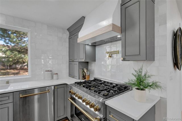 8834 E Radcliff Avenue, Denver, CO 80237