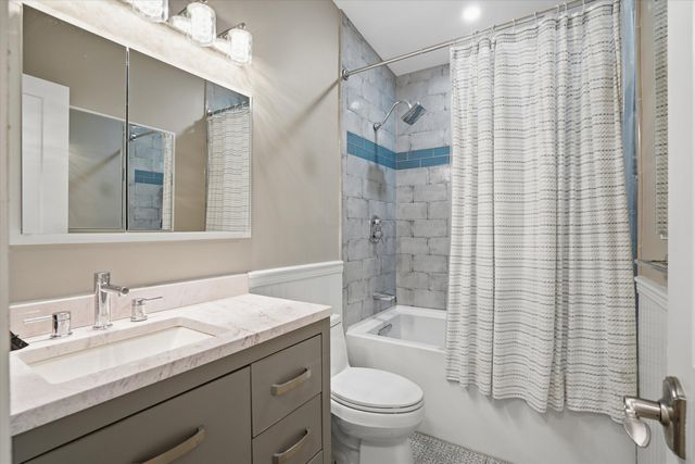 1550 Folly Road, Charleston, SC 29412