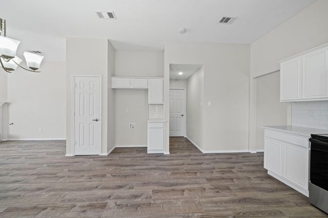 1216 Urban Drive, Desoto, TX 75115