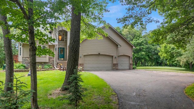5325 Fernwood Trail, North Branch, MN 55056