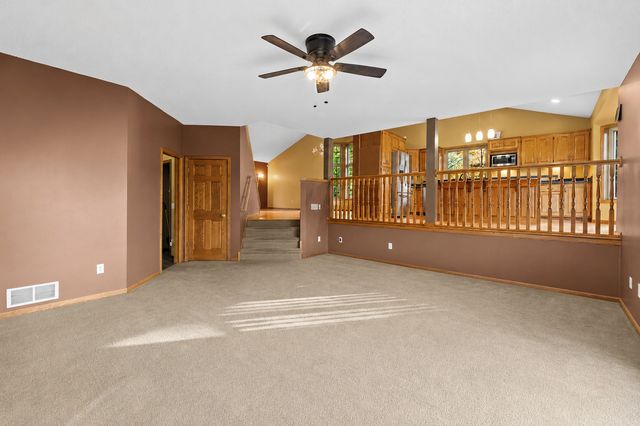 5325 Fernwood Trail, North Branch, MN 55056