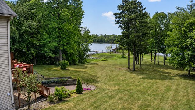 5325 Fernwood Trail, North Branch, MN 55056