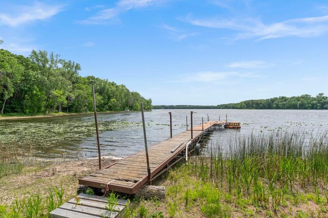 5325 Fernwood Trail, North Branch, MN 55056