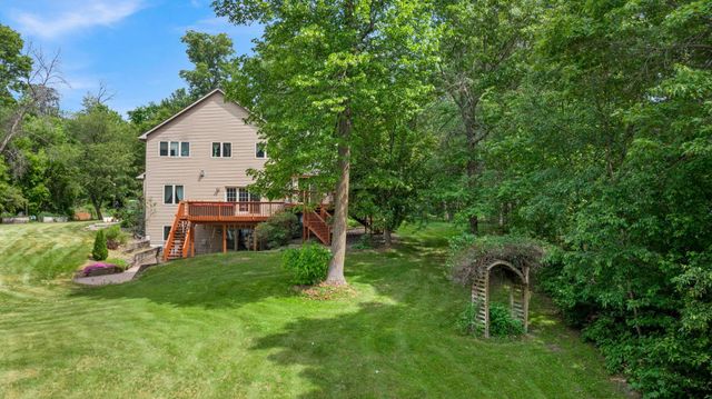 5325 Fernwood Trail, North Branch, MN 55056