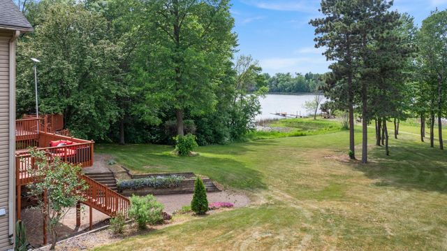 5325 Fernwood Trail, North Branch, MN 55056