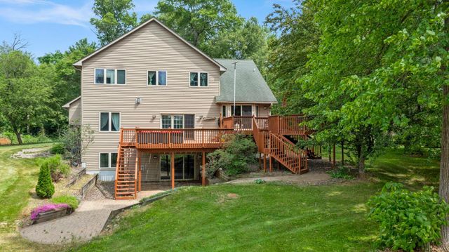 5325 Fernwood Trail, North Branch, MN 55056