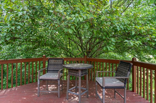 5325 Fernwood Trail, North Branch, MN 55056