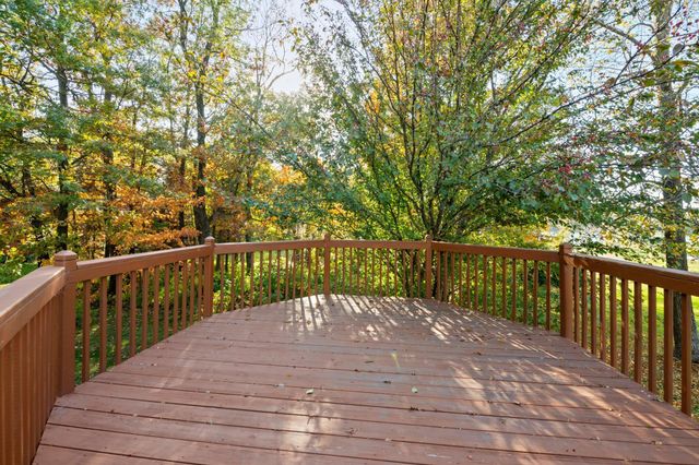 5325 Fernwood Trail, North Branch, MN 55056