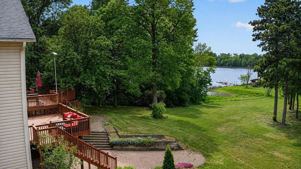 5325 Fernwood Trail, North Branch, MN 55056 — photo 2